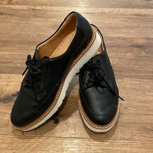 Naturalizer Emme Lace Up Oxford Shoe Black Women’s Size 6.5